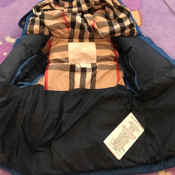 Burberry toddler Puffer winter coat - Picture 5 of 7